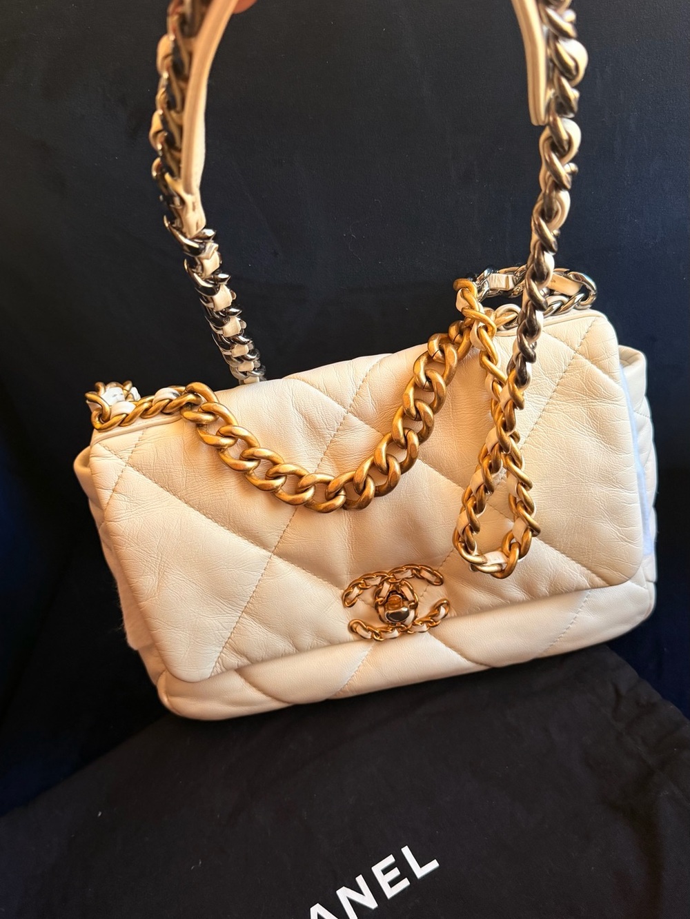 CHANEL 19 Flap in White Quilted Lambskin with mixed metal hardware